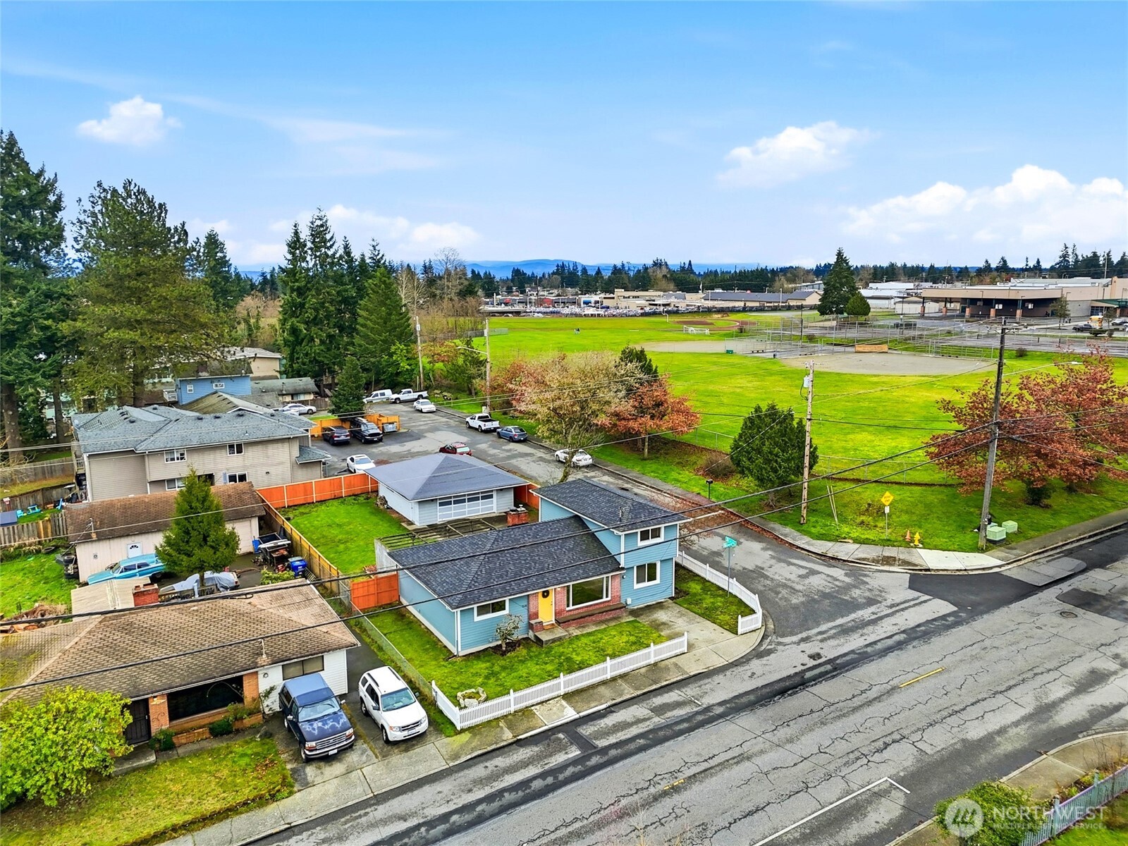 7525 Beverly Lane Everett, WA 98203 - Photo 31 of 34
