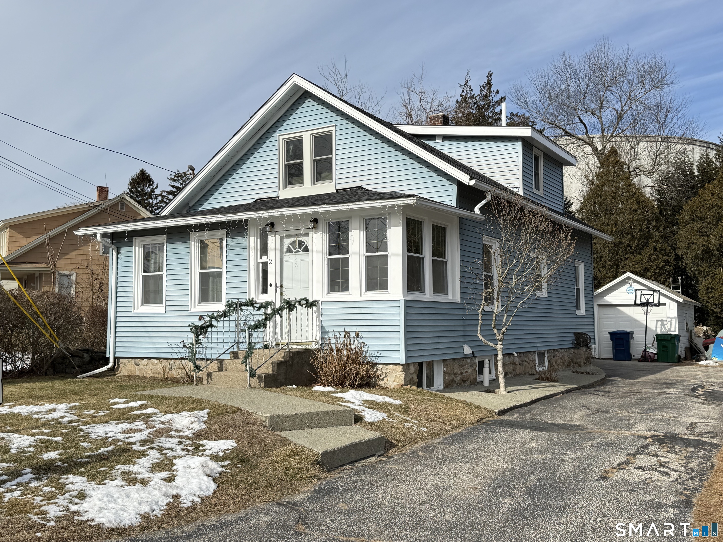 2 Harbor View Avenue Waterford, CT 06385 - Photo 2 of 39