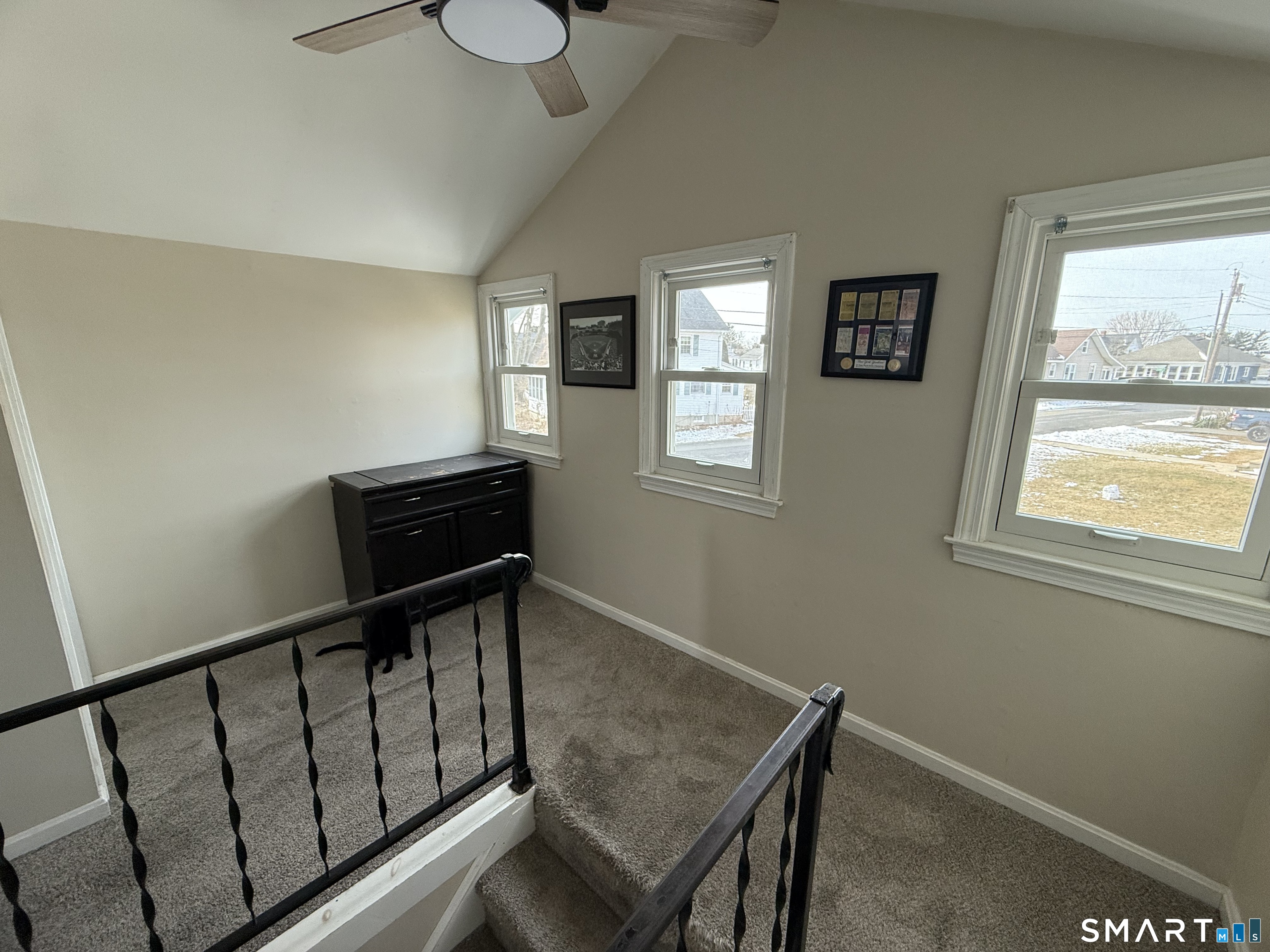 2 Harbor View Avenue Waterford, CT 06385 - Photo 26 of 39