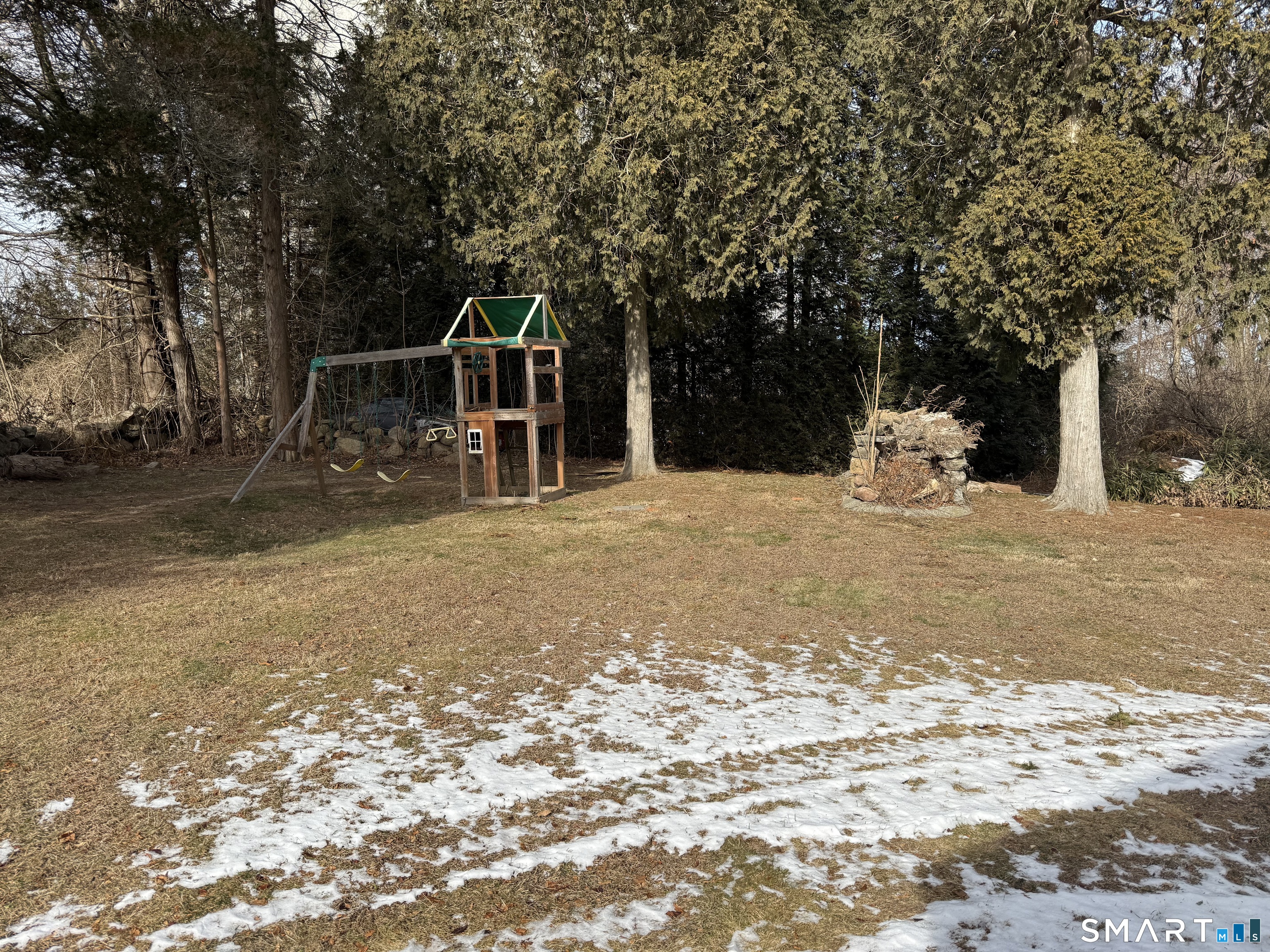 2 Harbor View Avenue Waterford, CT 06385 - Photo 36 of 39