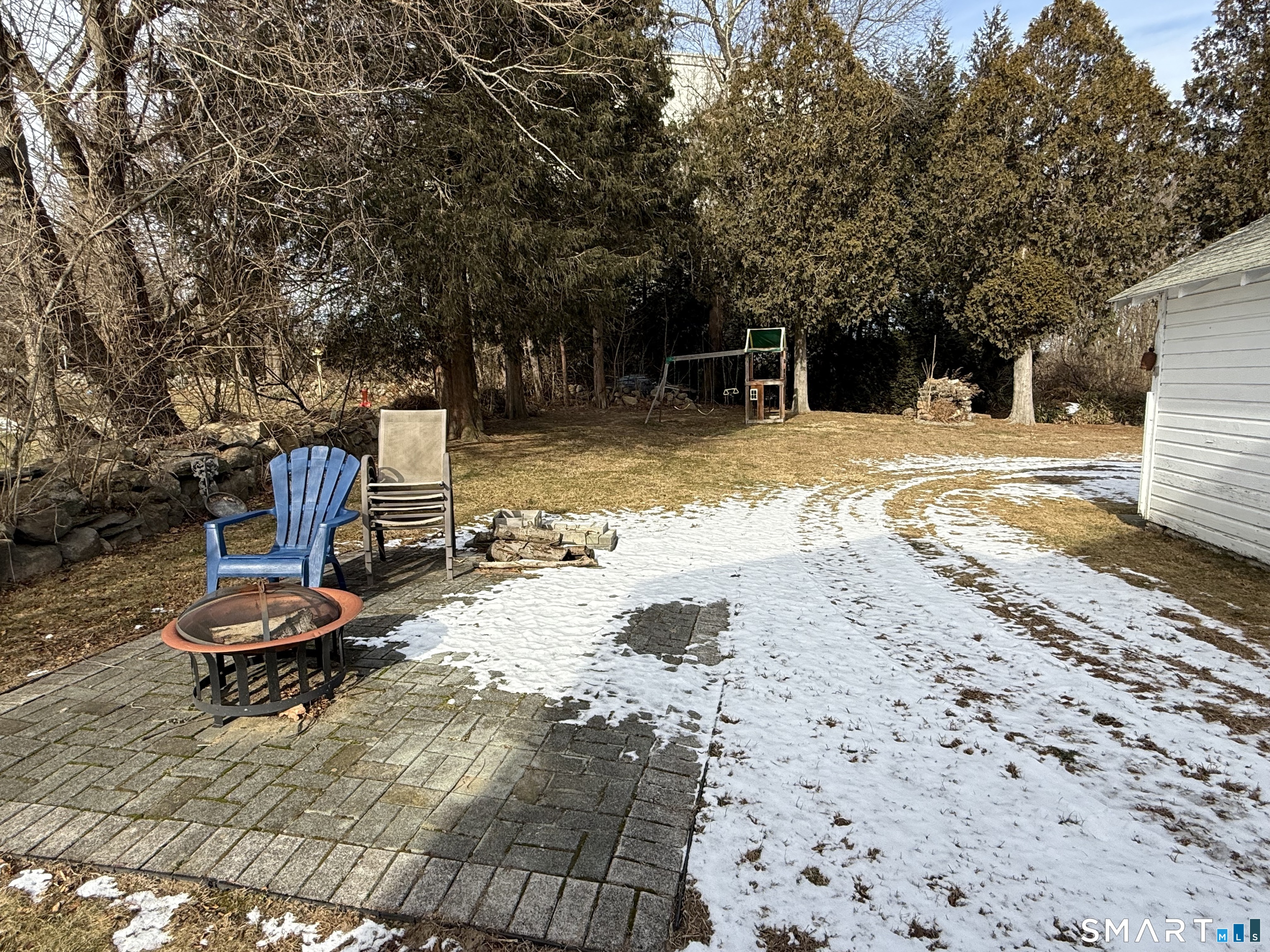 2 Harbor View Avenue Waterford, CT 06385 - Photo 37 of 39