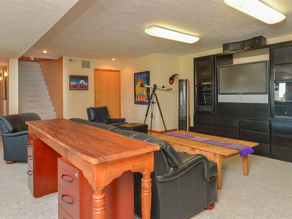 7121 South Ben Burr Road Spokane, WA 99223 - Photo 15 of 20