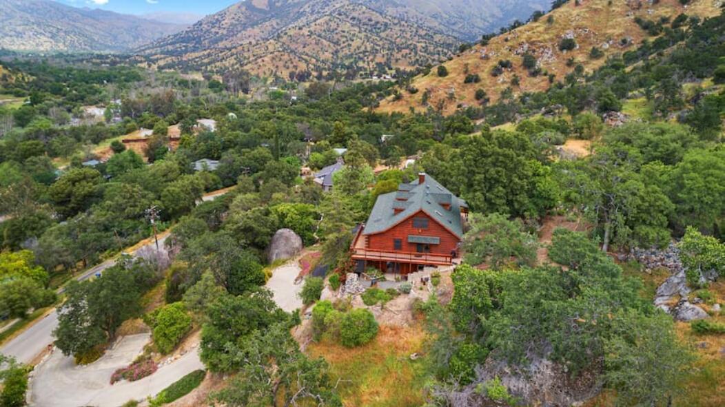 42182 Mynatt Drive Three Rivers, CA 93271 - Photo 2 of 67 Three Rivers Valley (2)