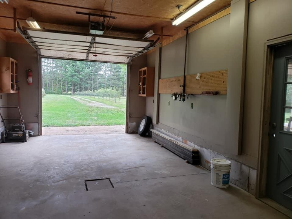 7380 Carlson Road Sheridan, MI 48884 - Photo 54 of 77 Work Bay Garage