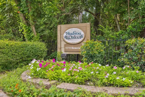 $195,000 | 11711 Memorial Drive, Unit 47, Houston, TX 77024