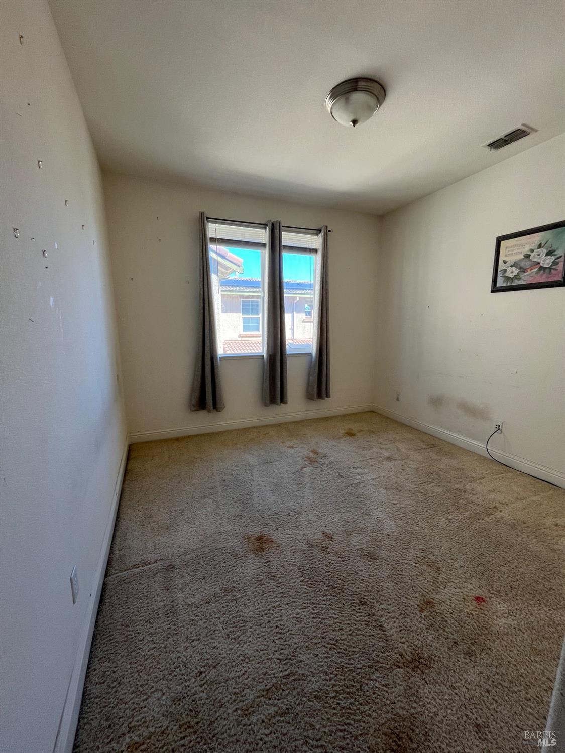 2472 Shorey Way Fairfield, CA 94533 - Photo 30 of 43 an empty room with windows