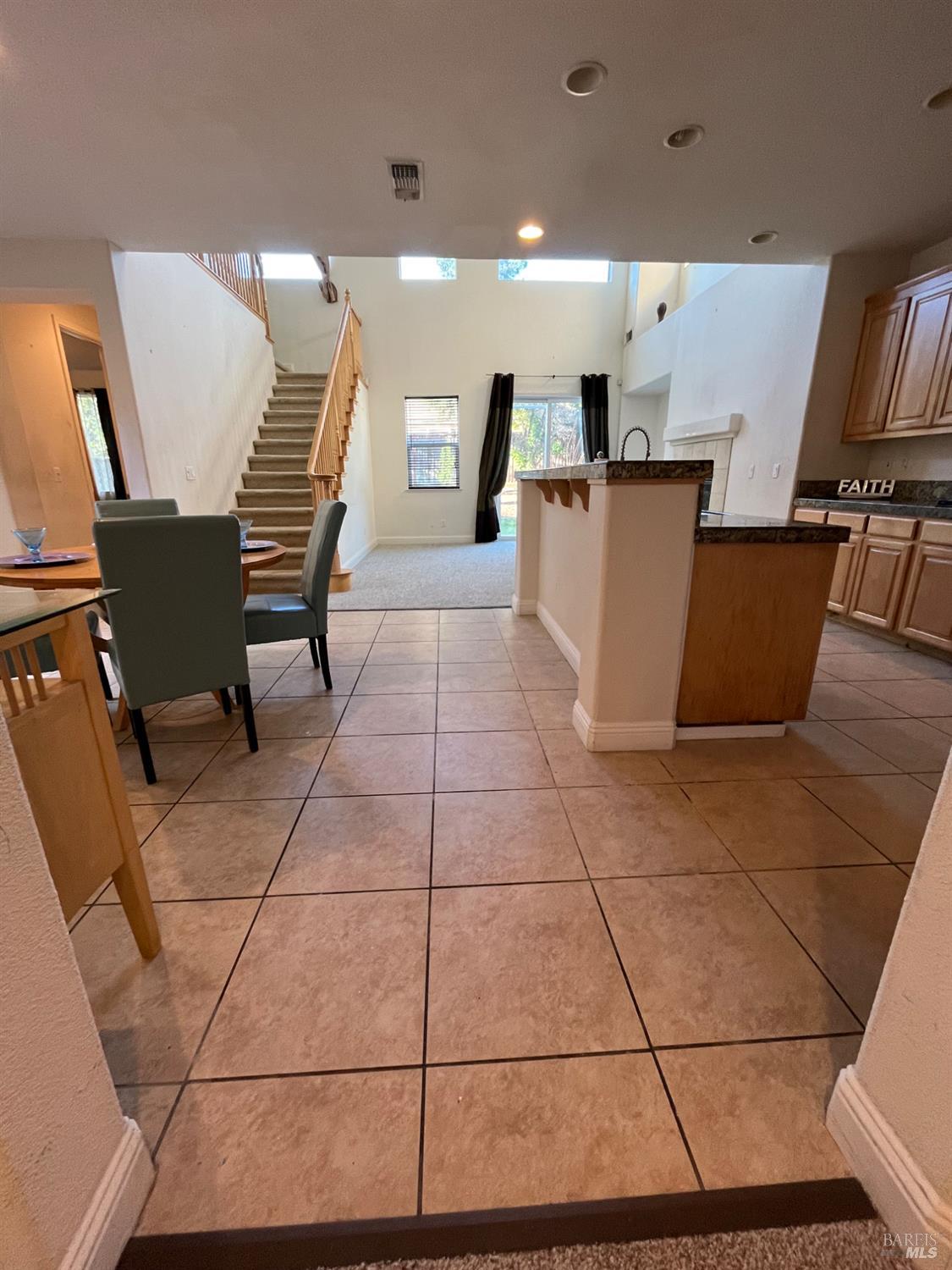 2472 Shorey Way Fairfield, CA 94533 - Photo 6 of 43 a view of kitchen with furniture and a table