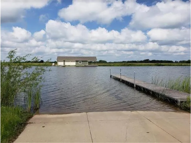 $59,900 | 830 Beach Ball Lane, New Germany, MN 55367