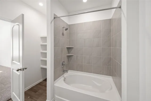 $2,395 | 5742 Chris Ridge Court, Spring, TX 77373