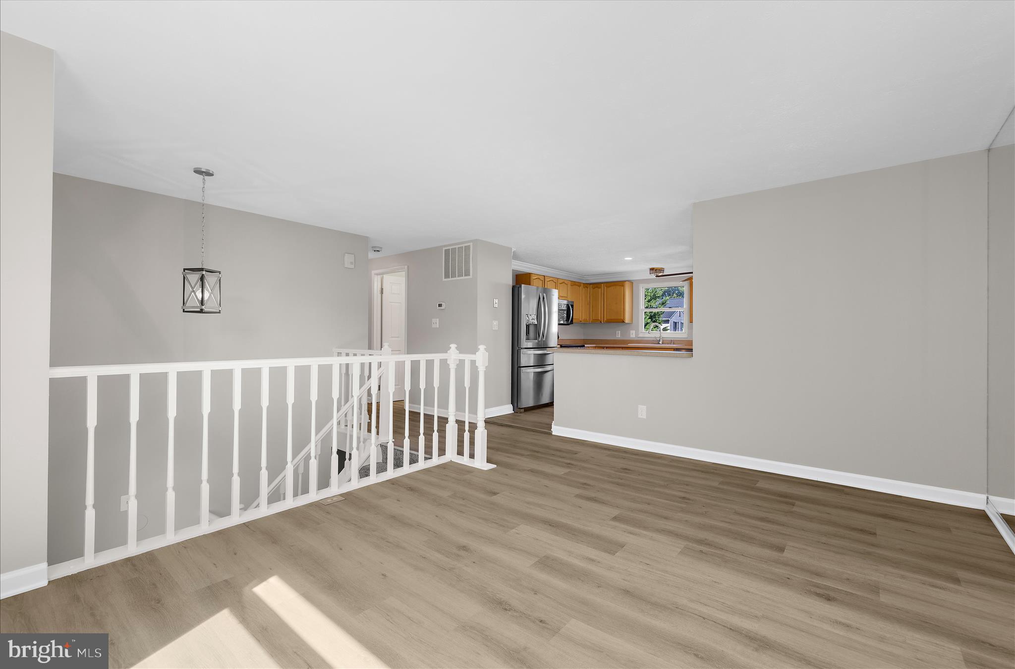 7854 Tick Neck Road Pasadena, MD 21122 - Photo 7 of 55