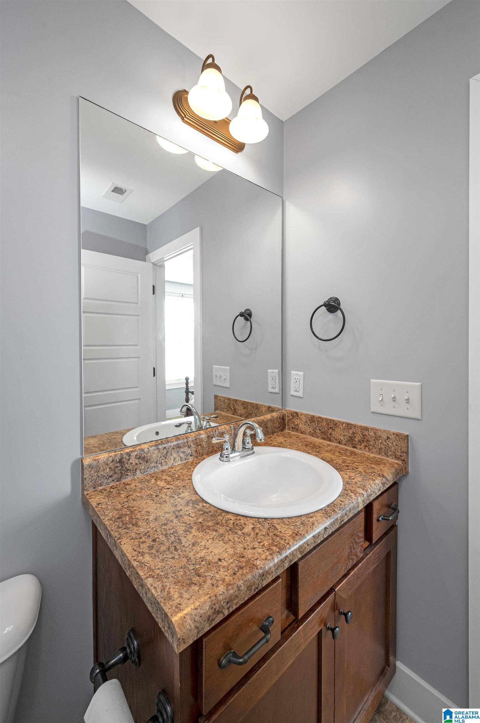 4411 Ridgemont Circle Birmingham, AL 35244 - Photo 18 of 28