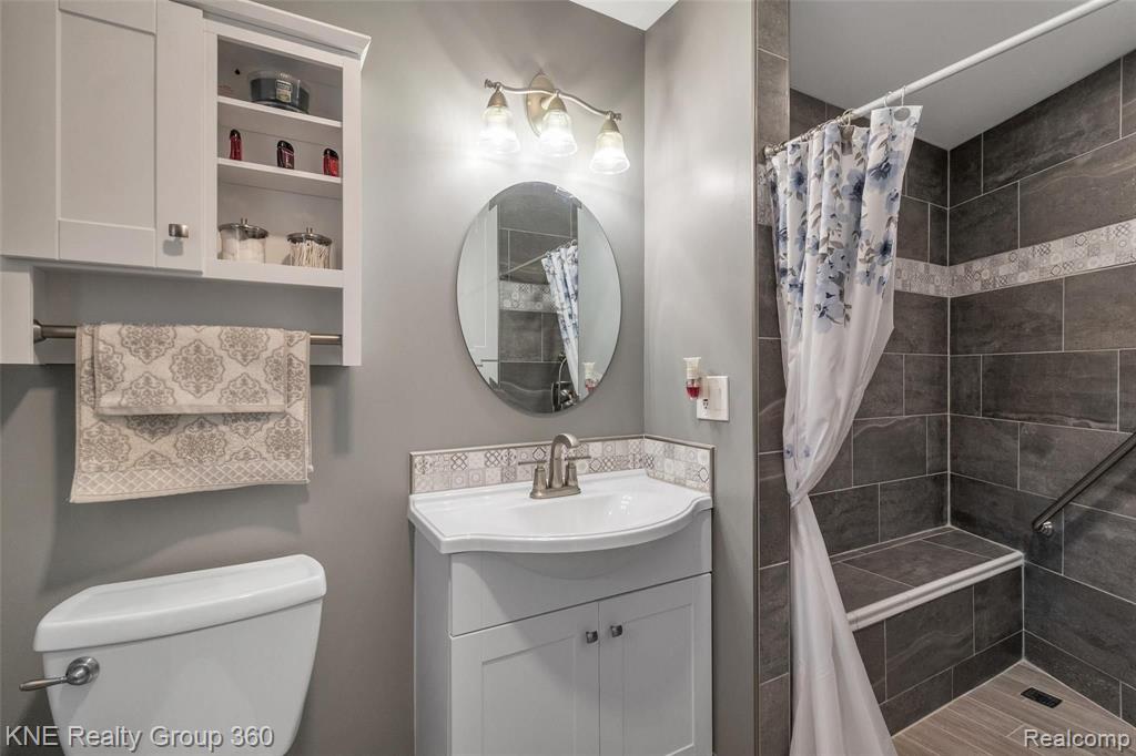 5339 Eagle Road Highland, MI 48356 - Photo 17 of 45