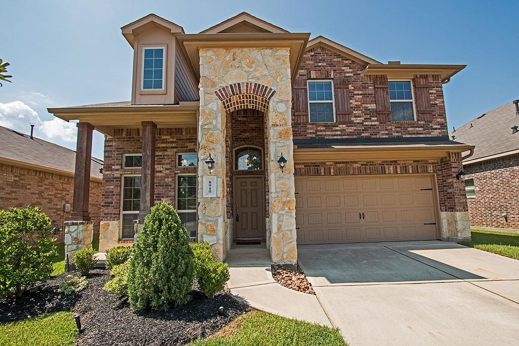 Wow this beautiful 4BR home with game room SHOWS LIKE NEW and it is IMMACULATE!