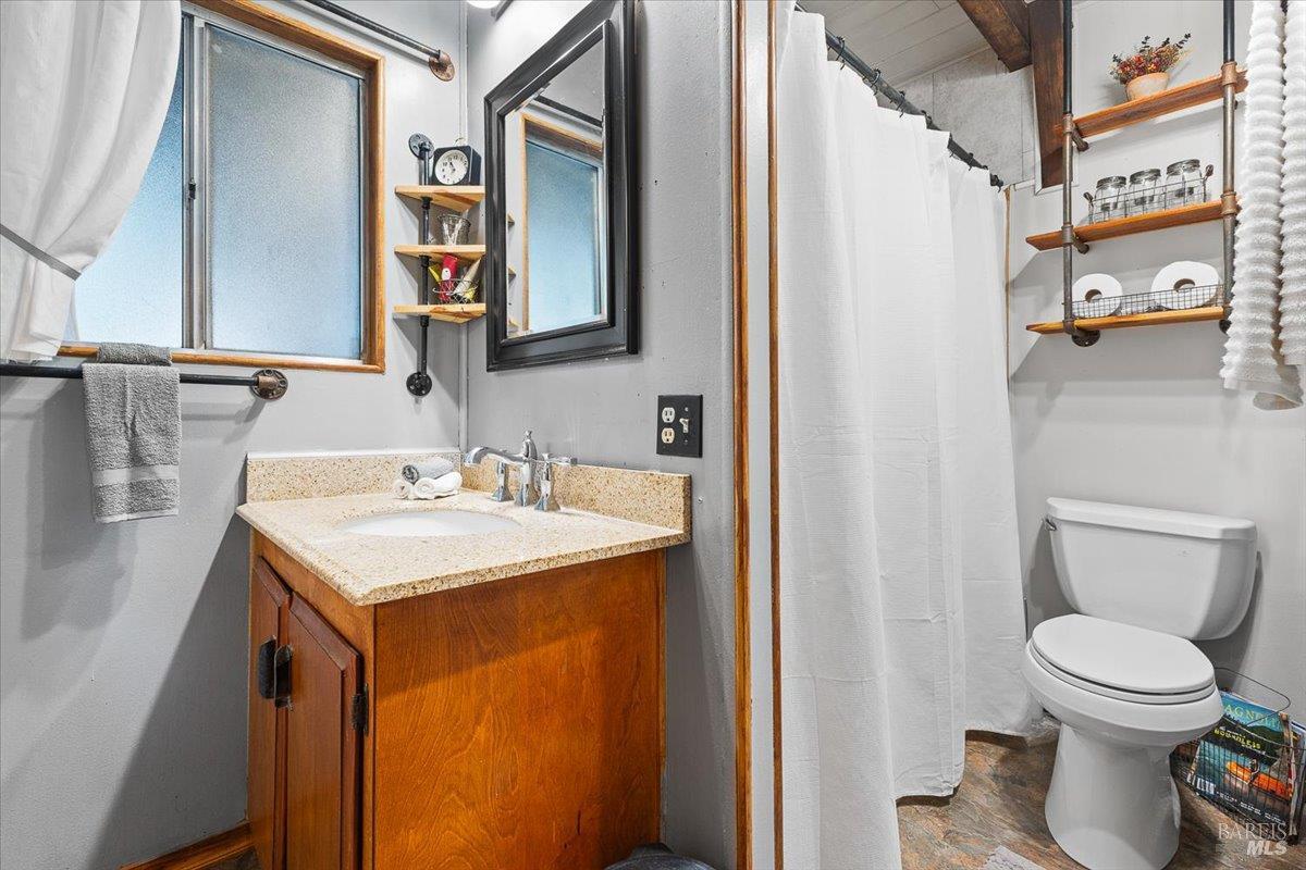 350 Canyon Road Geyserville, CA 95441 - Photo 13 of 39