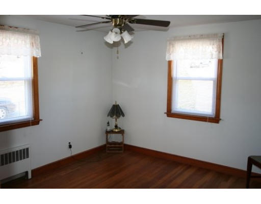 25 Lodgehill Road Boston, MA 02136 - Photo 13 of 17 Gallery Image 13