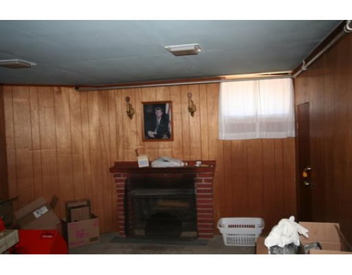 25 Lodgehill Road Boston, MA 02136 - Photo 15 of 17 Gallery Image 15