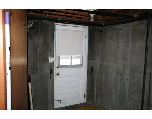 25 Lodgehill Road Boston, MA 02136 - Photo 17 of 17 Gallery Image 17