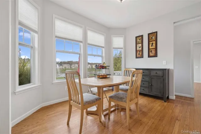 $774,990 | 55 Hamptons Ct Drive, Unit 55, Eastport, NY 11941