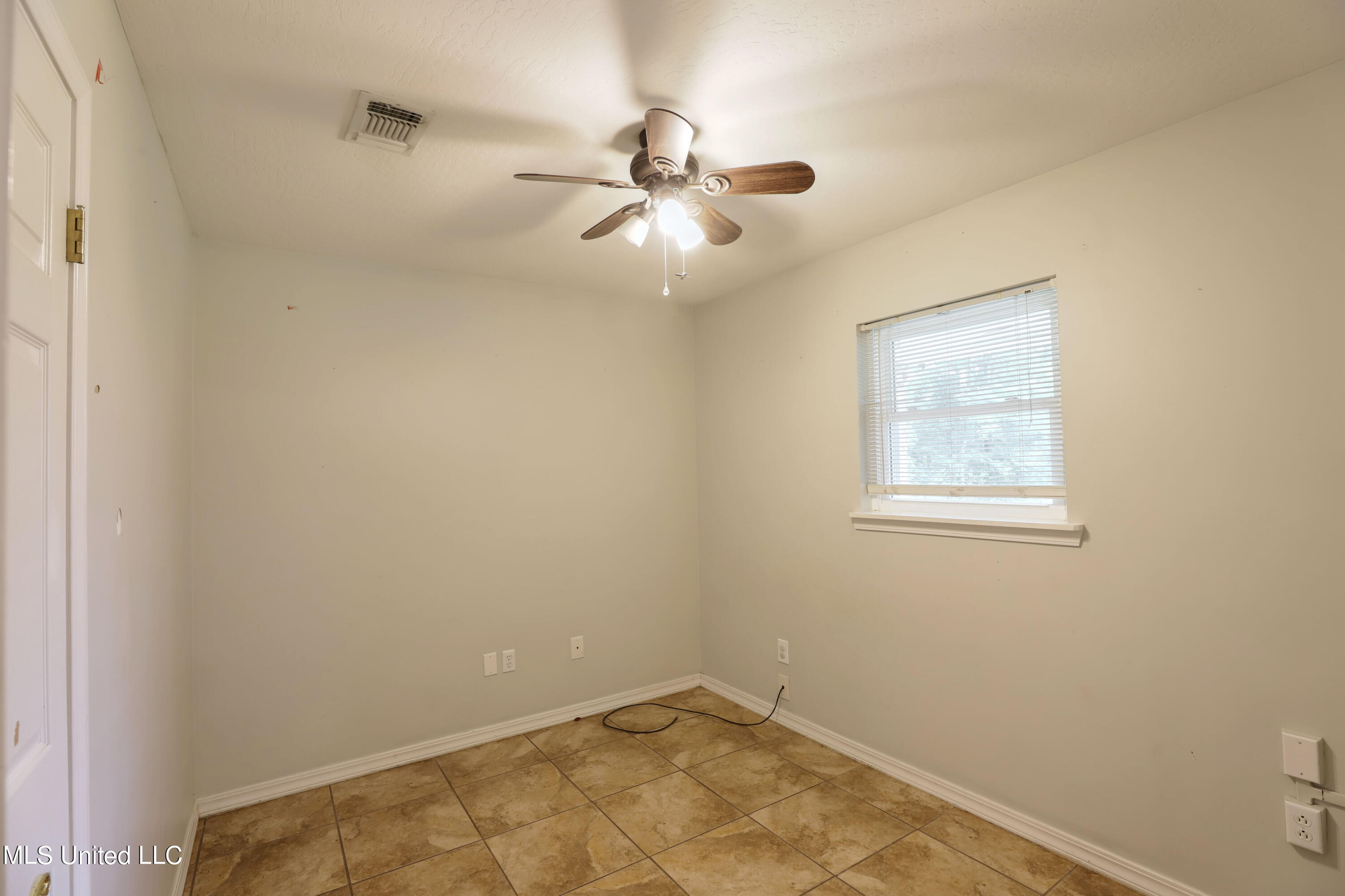 18427 Saucier Lizana Road Saucier, MS 39574 - Photo 25 of 34 Spare Bedroom