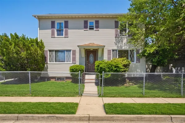 $599,000 | 1 Moore Avenue, Hempstead, NY 11550