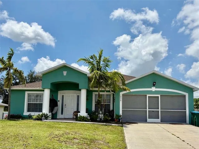 $2,200 | 1826 Northeast 17th Avenue, Cape Coral, FL 33909
