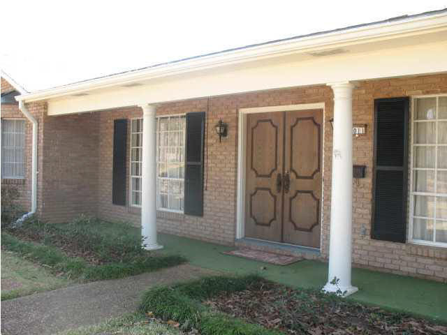 2011 Springridge Drive Jackson, MS 39211 - Photo 12 of 12 Your front entry.