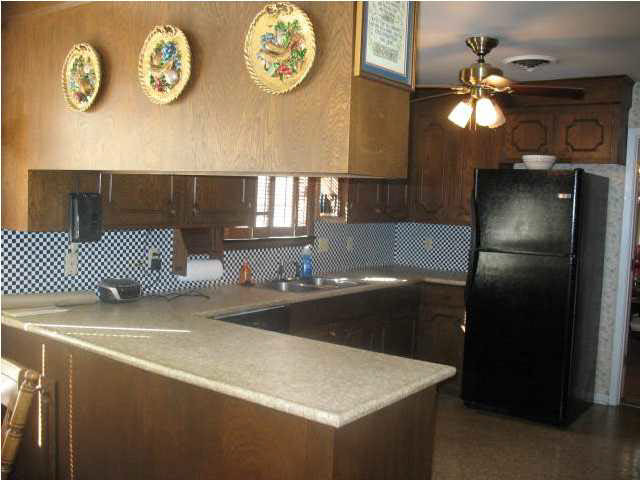 2011 Springridge Drive Jackson, MS 39211 - Photo 8 of 12 Photo 8