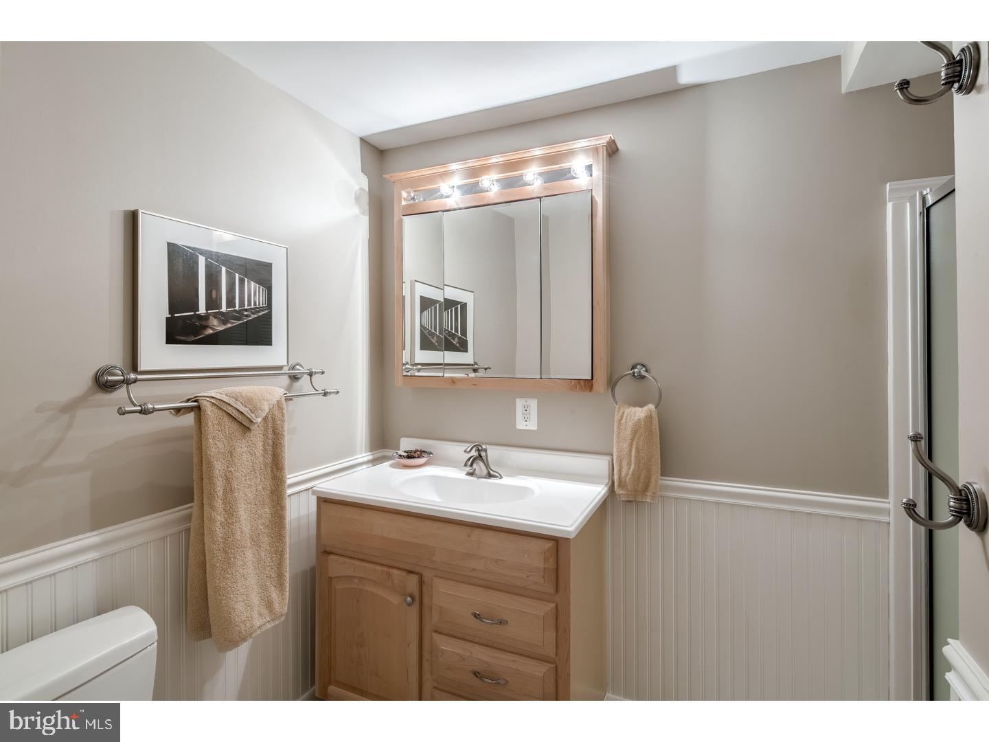 31 Pheasant Run Road New Hope, PA 18938 - Photo 22 of 25 Bathroom
