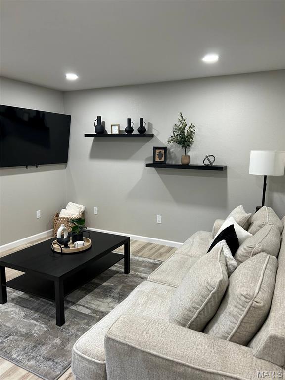 207 West Home Avenue St. James, MO 65559 - Photo 3 of 17