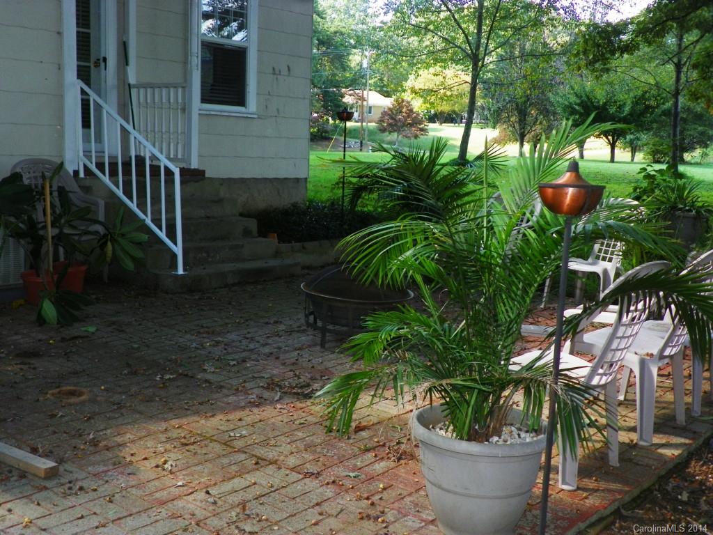 1947 Southside Road Lincolnton, NC 28092 - Photo 11 of 14 Gallery Image 11
