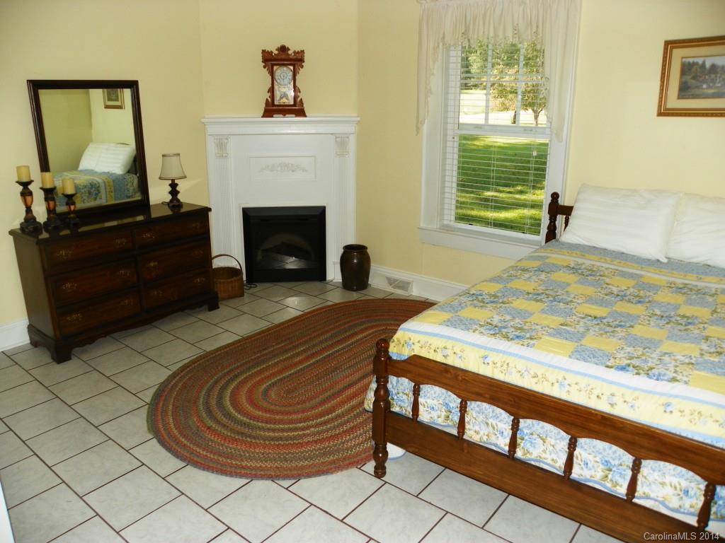 1947 Southside Road Lincolnton, NC 28092 - Photo 8 of 14 Gallery Image 8