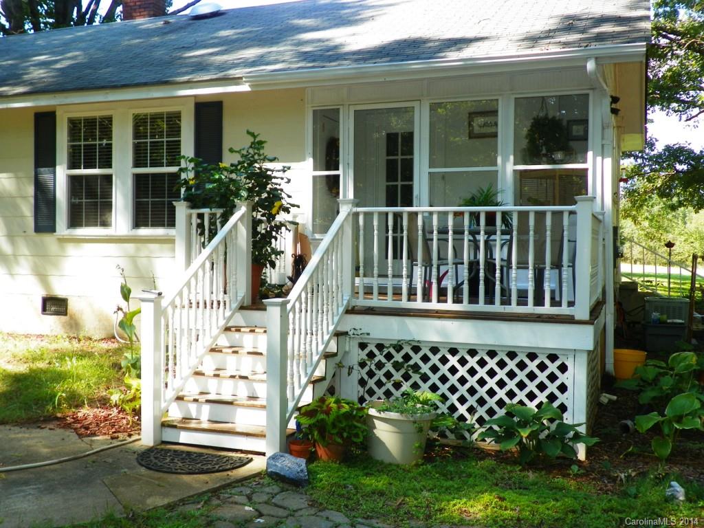 1947 Southside Road Lincolnton, NC 28092 - Photo 10 of 14 Gallery Image 10