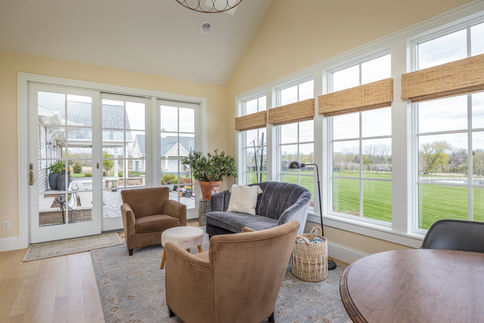 W3678 Equestrian Trail Appleton, WI 54913 - Photo 3 of 67