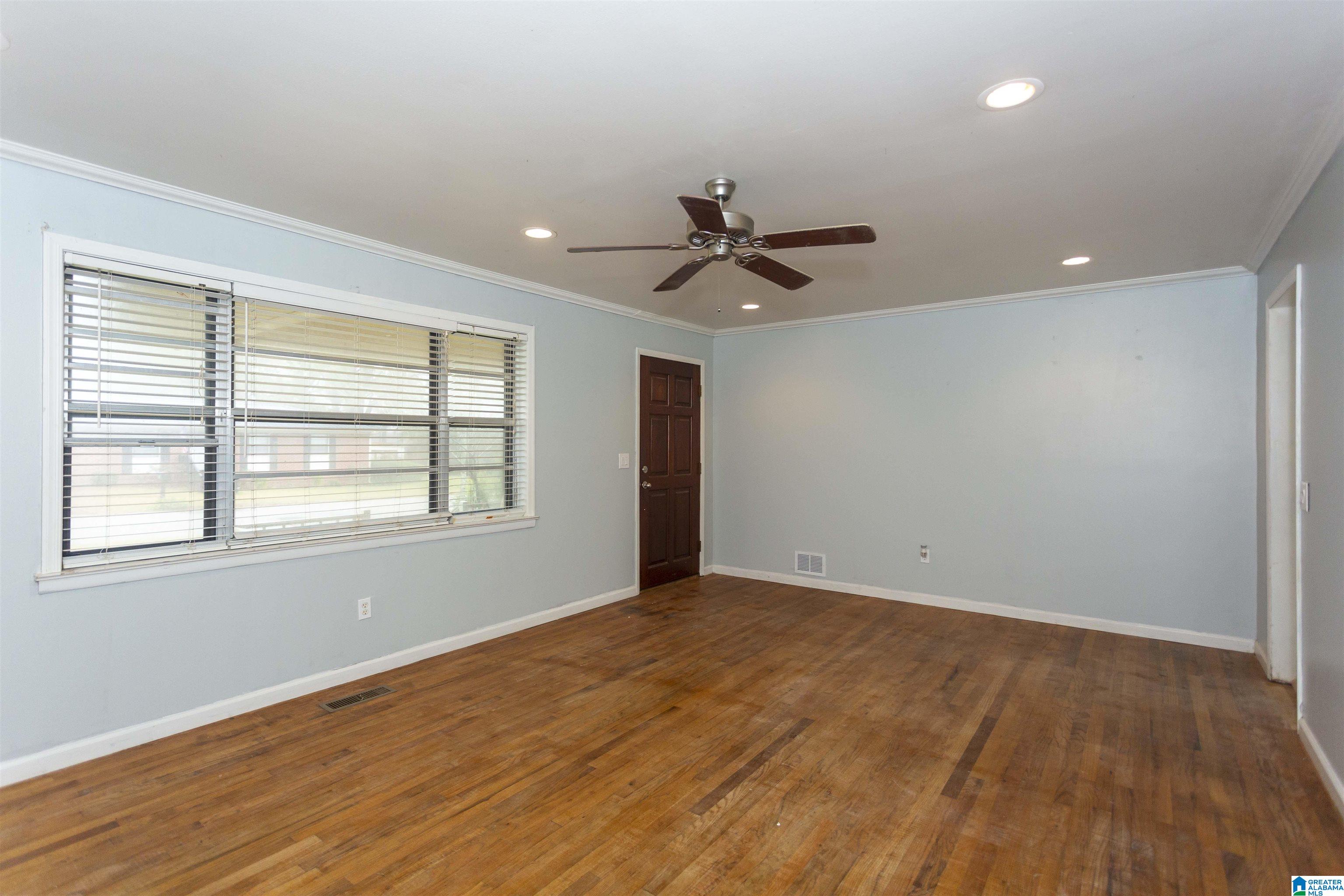 300 Edgewood Street Clanton, AL 35045 - Photo 15 of 33