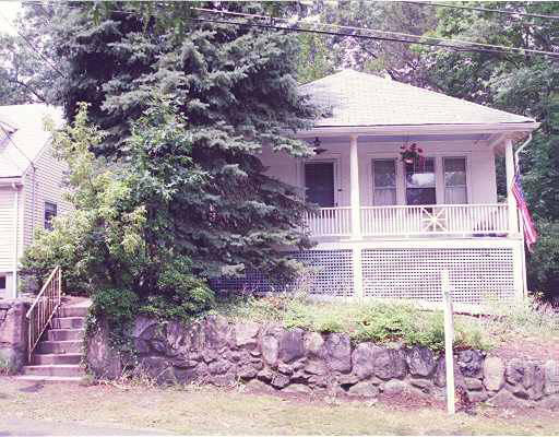15 Hawthorne Road Waltham, MA 02451 - Photo 1 of 1 Gallery Image 1
