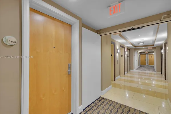 $3,000 | 253 Northeast 2nd Street, Unit 3106, Miami, FL 33132