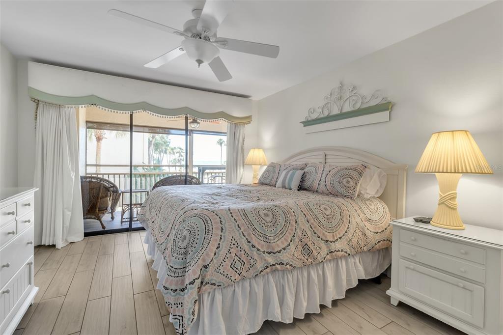 6342 Midnight Pass Road, Unit 423 Sarasota, FL 34242 - Photo 16 of 46 Gallery Image 16