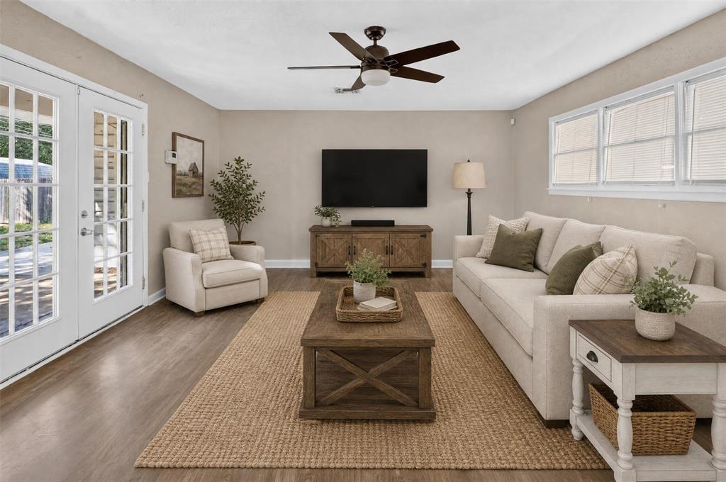 1704 Robin Road Pantego, TX 76013 - Photo 10 of 33 Gallery Image 10