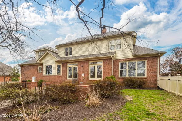 $485,000 | 49 Elmhurst Drive, Jackson, TN 38305