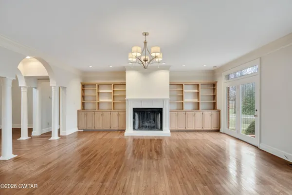 $485,000 | 49 Elmhurst Drive, Jackson, TN 38305