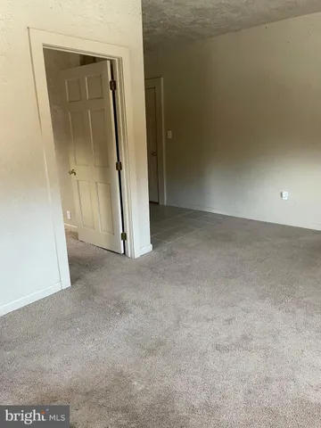 $875 | 9 Maul Avenue, Unit E, Felton, PA 17322