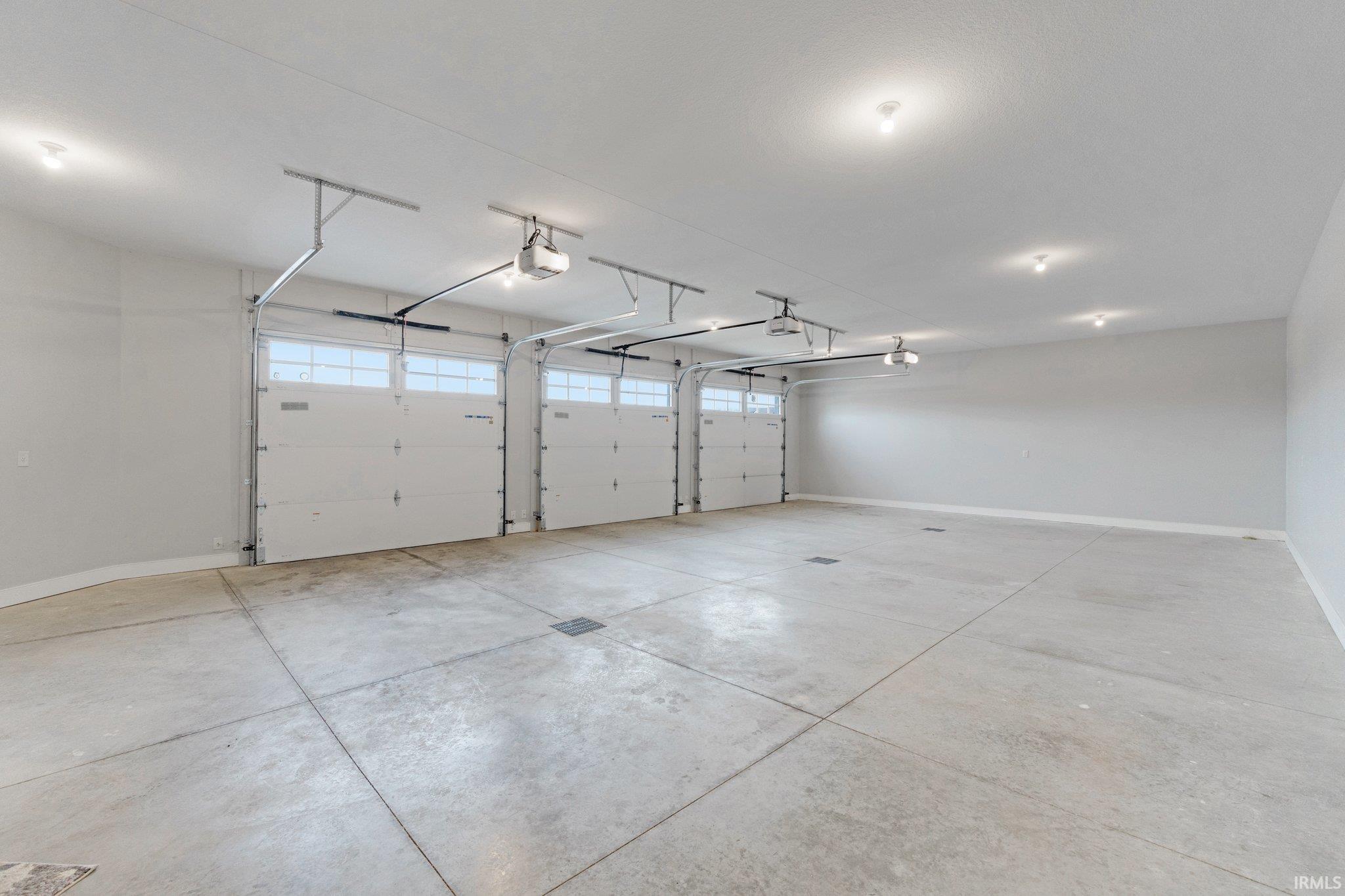 16813 Zubrick Road Roanoke, IN 46783 - Photo 27 of 36 Gallery Image 27