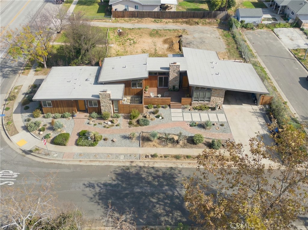 2550 Catherine Road Altadena, CA 91001 - Photo 14 of 65 an aerial view of residential houses with outdoor space