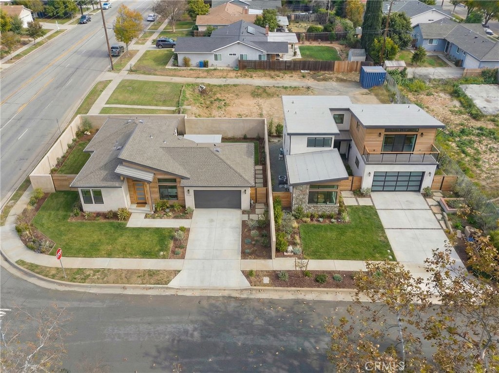 2550 Catherine Road Altadena, CA 91001 - Photo 20 of 65 an aerial view of a house