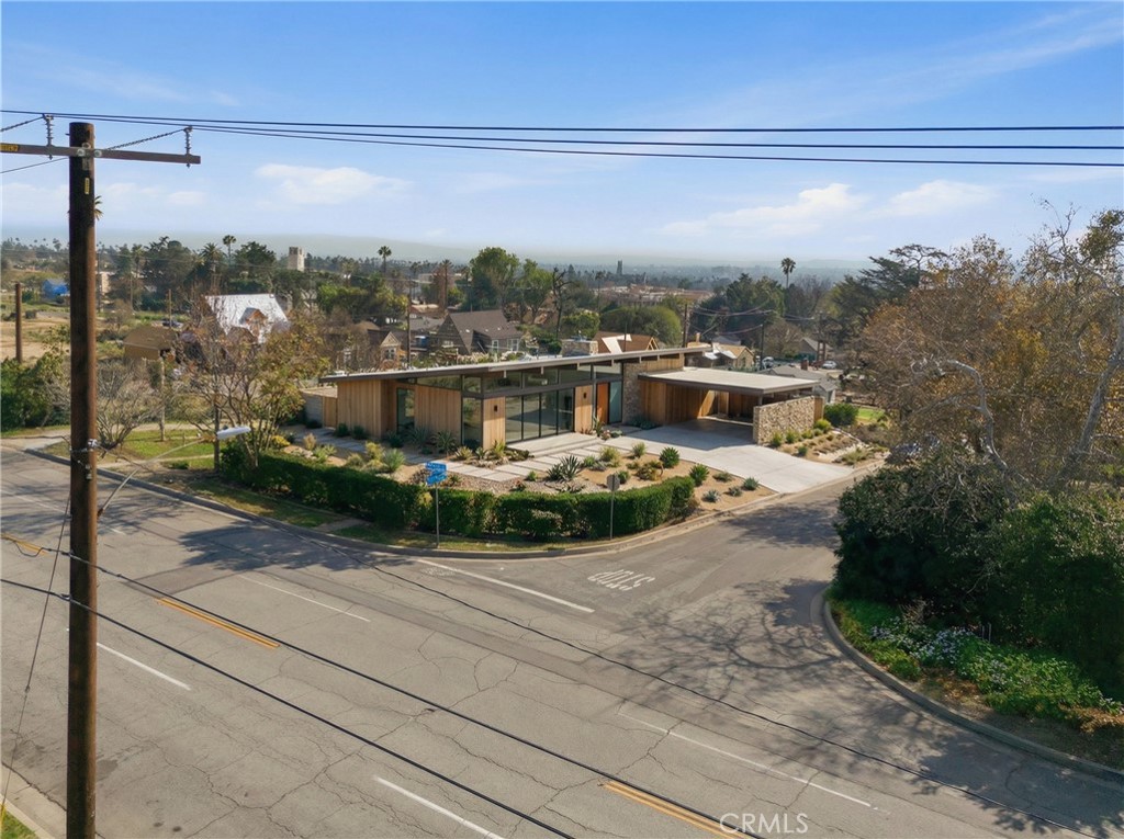 2550 Catherine Road Altadena, CA 91001 - Photo 26 of 65 a view of a city from a balcony