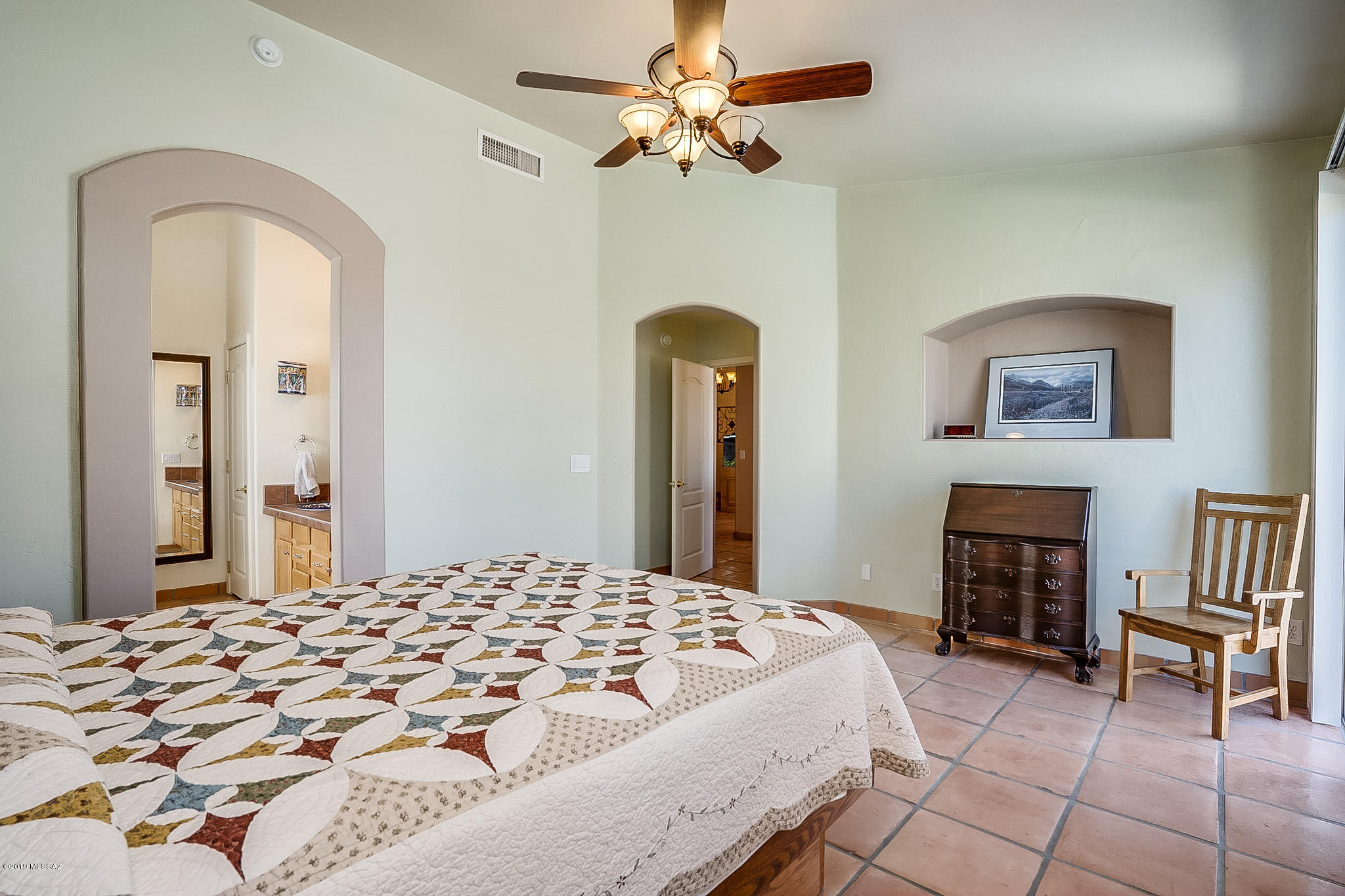 482 West Silvertip Road Oro Valley, AZ 85737 - Photo 9 of 21 Gallery Image 9