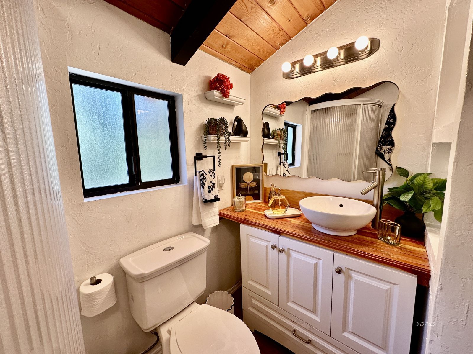 25245 Rosaline Road Idyllwild, CA 92549 - Photo 33 of 37 Untitled