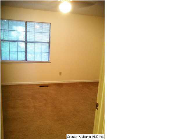 1525 Applegate Lane Alabaster, AL 35007 - Photo 10 of 15
