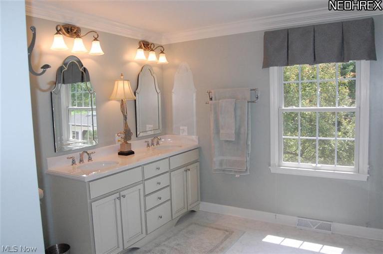 332 Simon Road Hudson, OH 44236 - Photo 15 of 25 Gallery Image 15