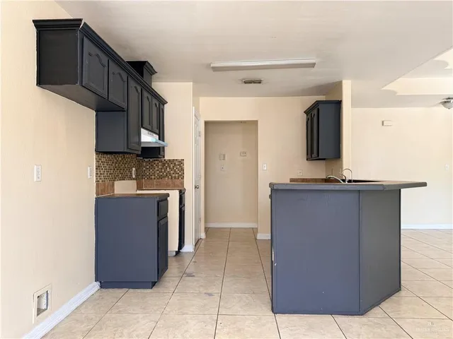 $1,600 | 1003 West Eagle Avenue, Pharr, TX 78577